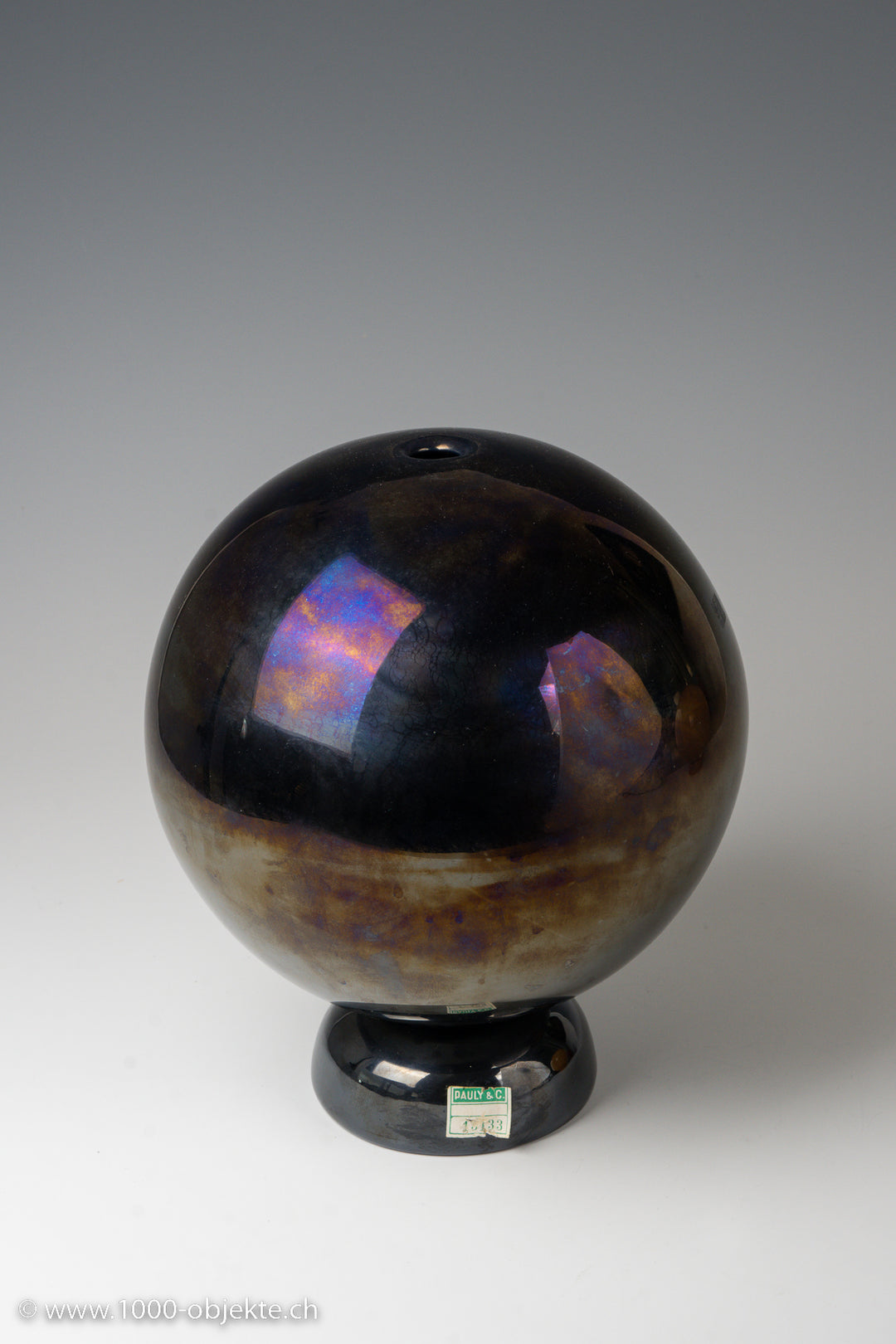 Vase  "nero irridato". Design Carlo Scarpa Provenance Pauly & C. Murano glass ca. 1960-70