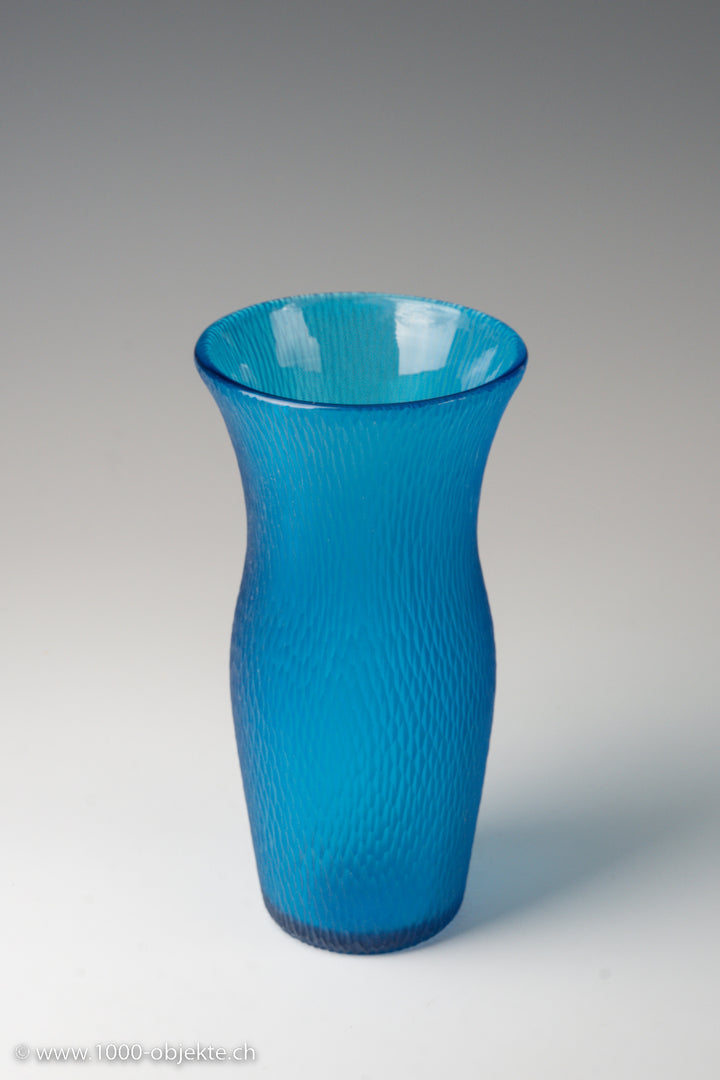 Carlo Scarpa for Venini. battuto vase, 1940, signed