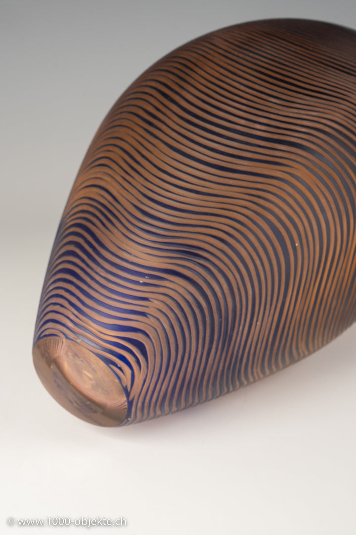 Philip Baldwin, Monica Guggisberg, unique battuto vase