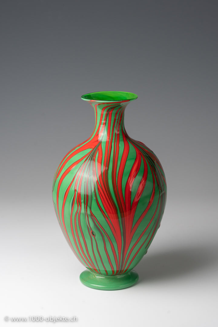 Carlo Scarpa. Rare decorated fenicio vase, model 2948. MvM Cappelin