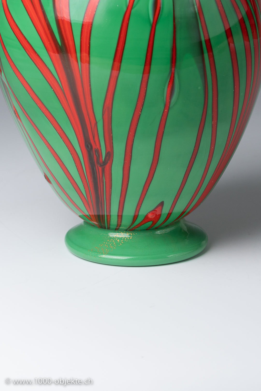 Carlo Scarpa. Rare decorated fenicio vase, model 2948. MvM Cappelin