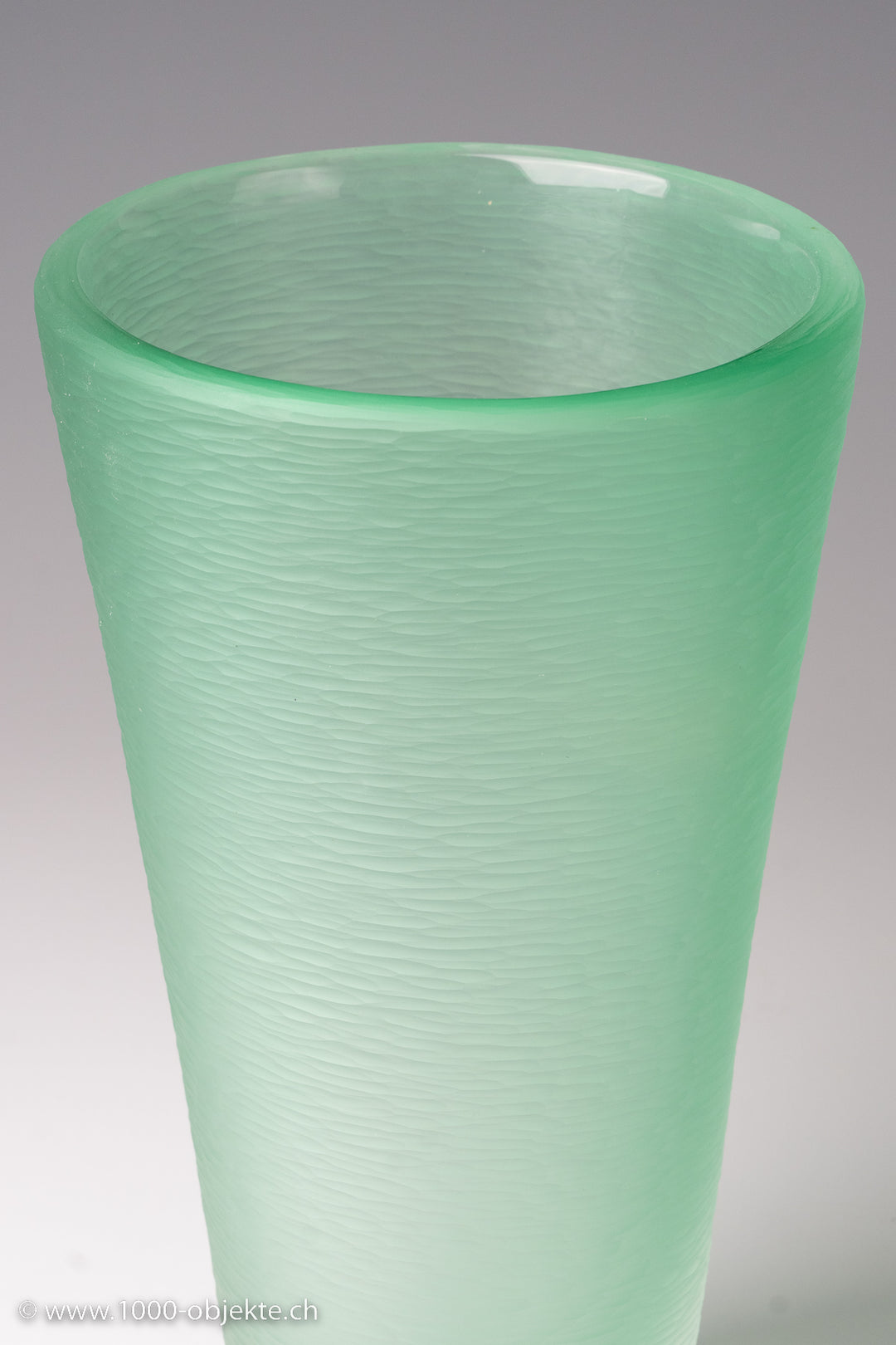 Carlo Scarpa, 'battuto-velato' vase, 1936