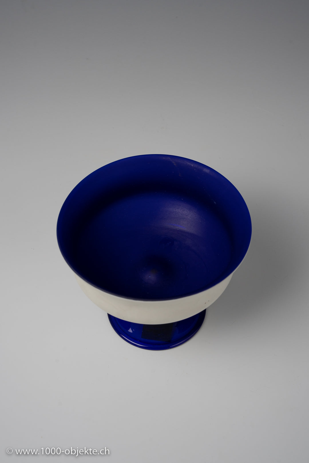 Significant bowl blue white 0paque Cvm Cappellin Venini Ca.1930