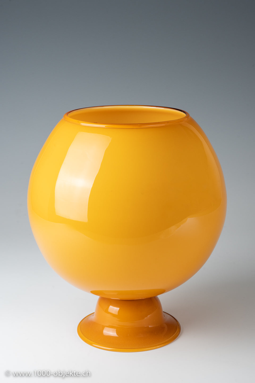 Maschio, Cirillo, Murano; Pauly & C.'Incamiciato' vase, 1930s