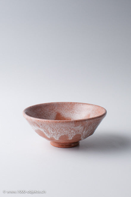 Altes Japan. Teezeremonie „Aka Raku Yaki Chawan“.