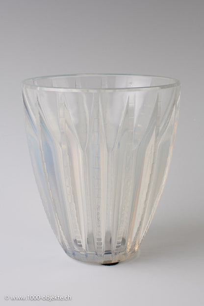 Französische Art-Deco-Vase „Chamonix“ von René Lalique, 1933